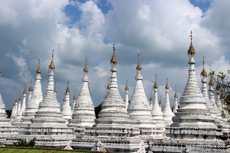 Lire la suite à propos de l’article Premier contact avec des pagodes à Mandalay